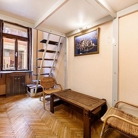 Oktogon Beautiful Relaxing Apartment Budapest Exterior photo
