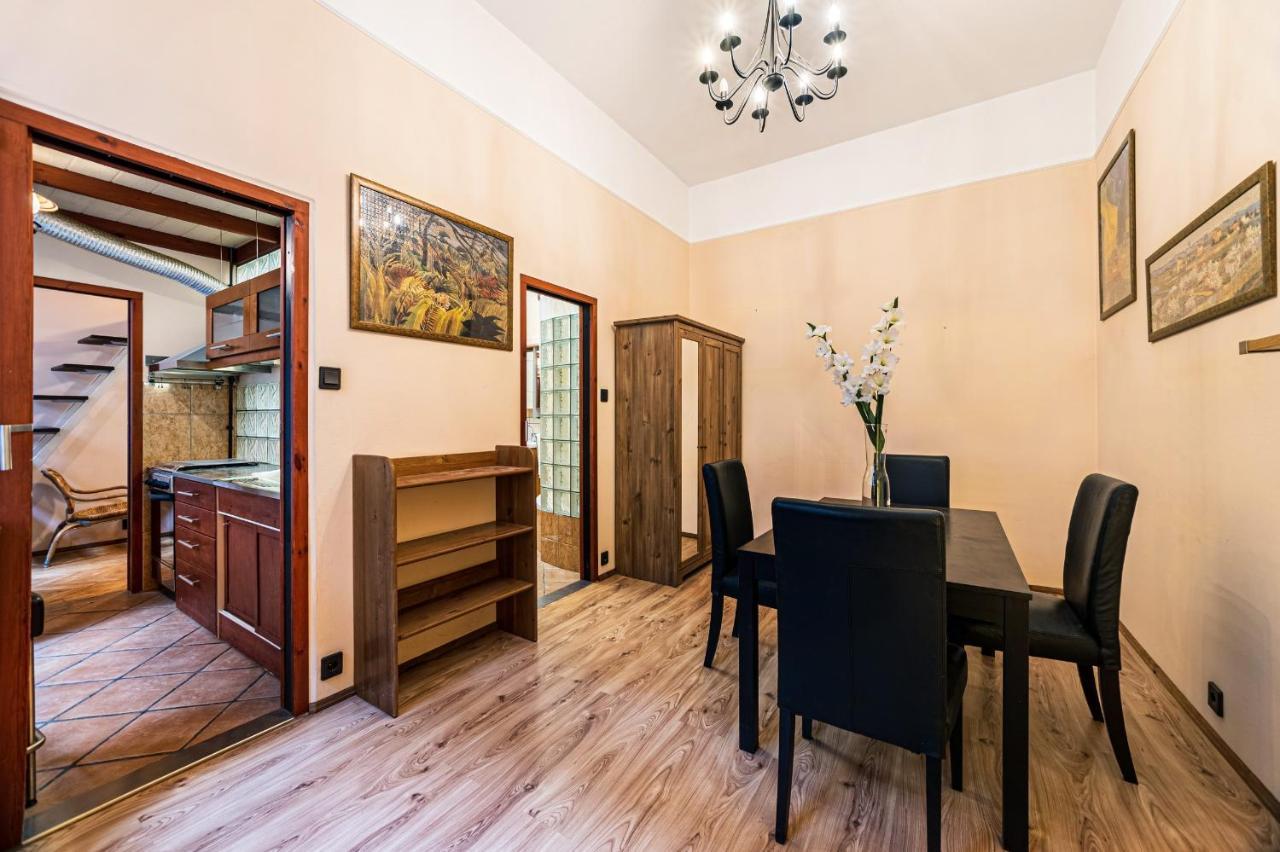 Oktogon Beautiful Relaxing Apartment Budapest Exterior photo